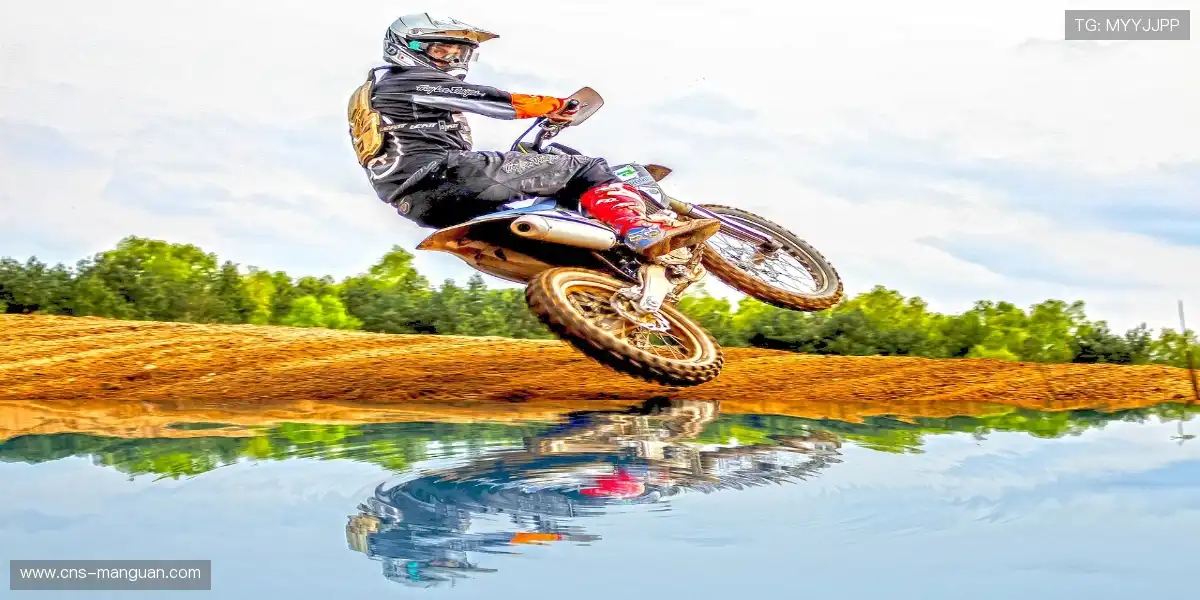 🏀空中协调的极致魅力瞬间绽放！💥